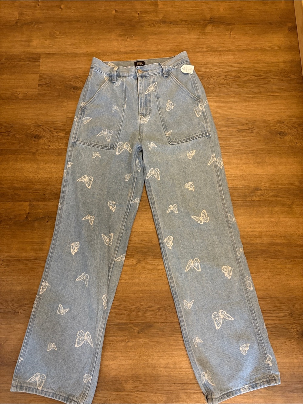 Butterfly Embroidered Straight-Leg Jeans - Light Blue